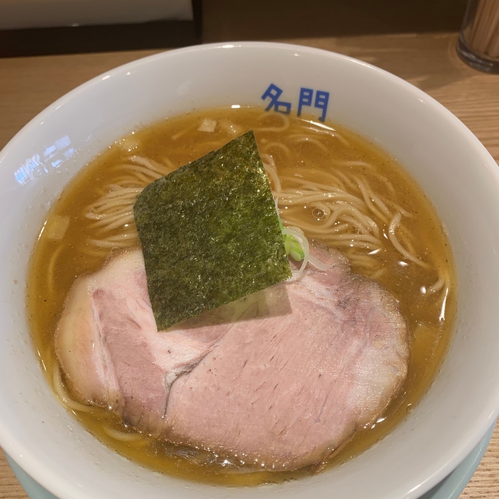 ヒデボーさんが投稿した渡辺通ラーメン専門店のお店名門の写真