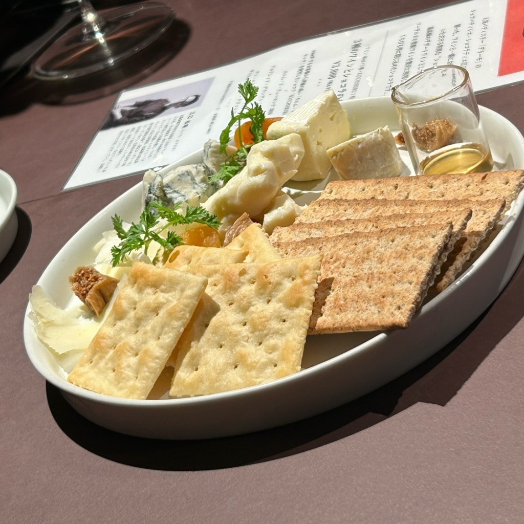 ユーザーが投稿したチーズ盛り合わせの写真 - 実際訪問したユーザーが直接撮影して投稿した恵比寿南ワインバーwine@の写真