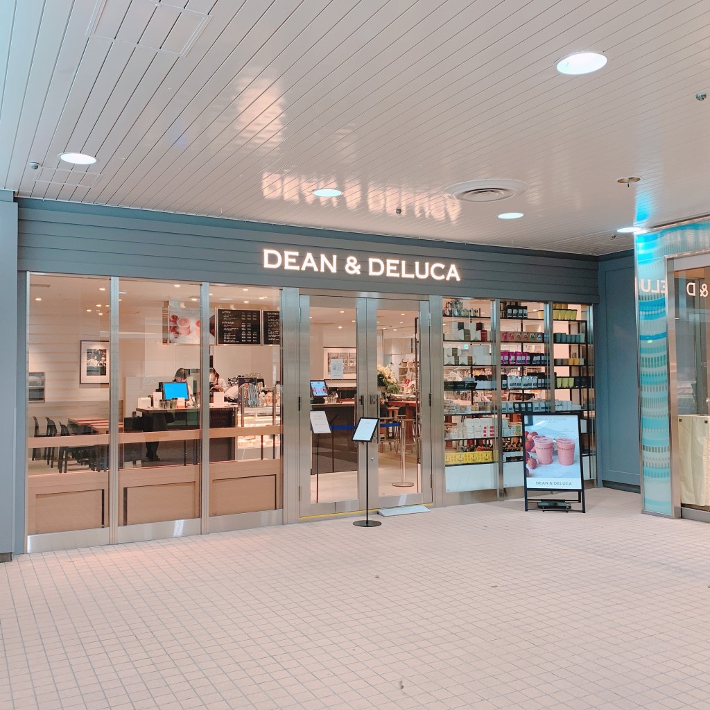 実際訪問したユーザーが直接撮影して投稿した南藤沢カフェDEAN&DELUCA カフェ ODAKYU 湘南 GATE 店の写真