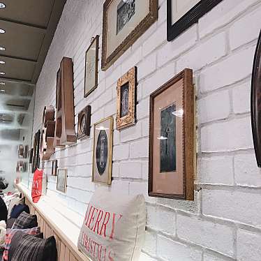 実際訪問したユーザーが直接撮影して投稿した栄ベーカリーHeart Bread ANTIQUE 栄店の写真