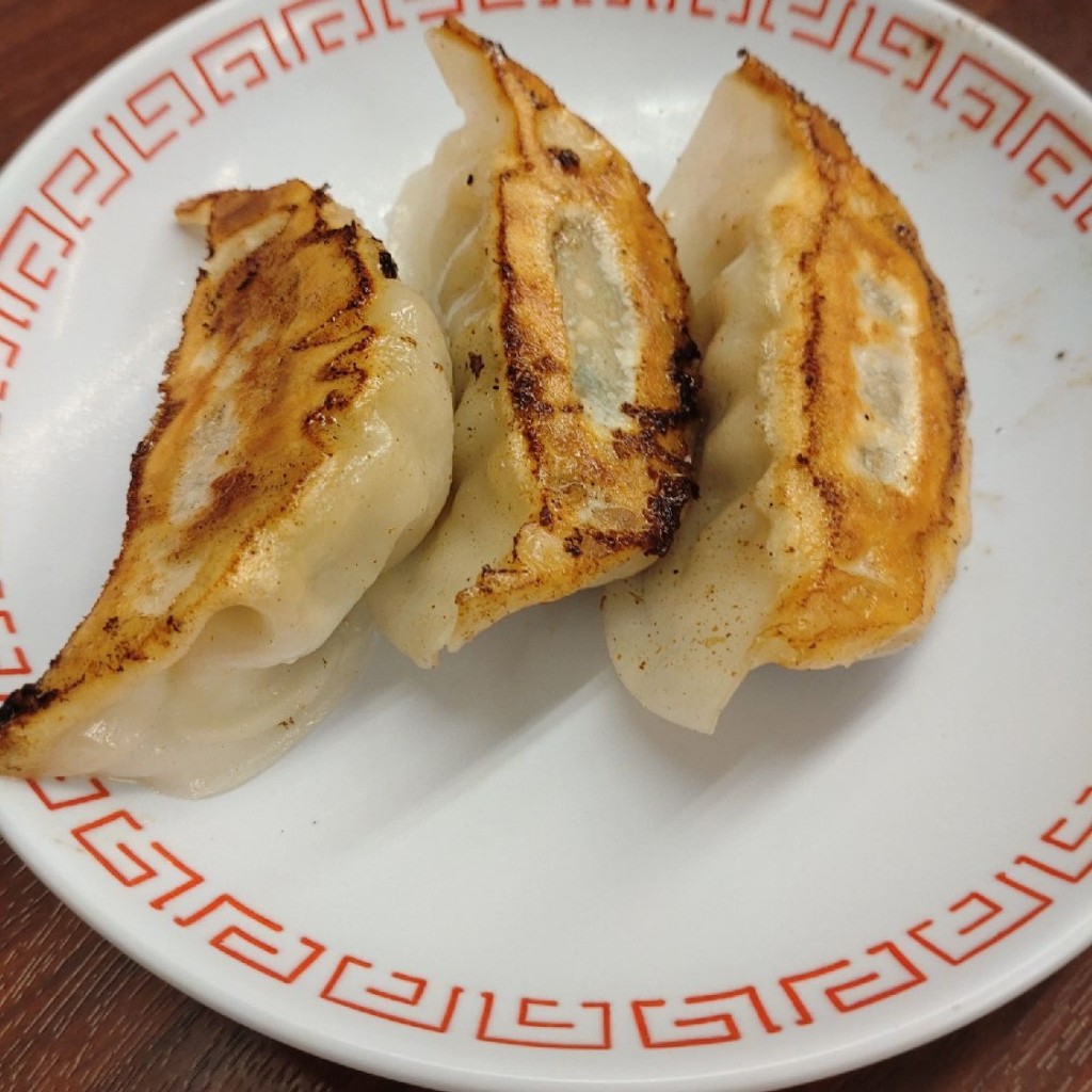 ユーザーが投稿した焼きめし餃子定食の写真 - 実際訪問したユーザーが直接撮影して投稿した春日町ラーメン専門店ラーメン魁力屋 高槻店の写真