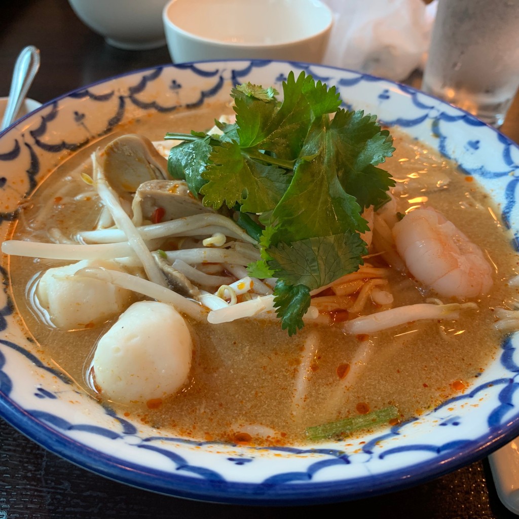 ユーザーが投稿したトムヤムクン汁そばの写真 - 実際訪問したユーザーが直接撮影して投稿した日本橋タイ料理沌 コレド日本橋店の写真