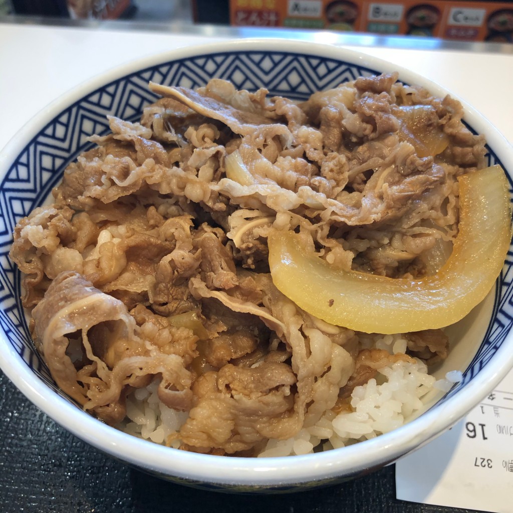 ユーザーが投稿した牛丼の写真 - 実際訪問したユーザーが直接撮影して投稿した小正牛丼吉野屋 200号飯塚店の写真