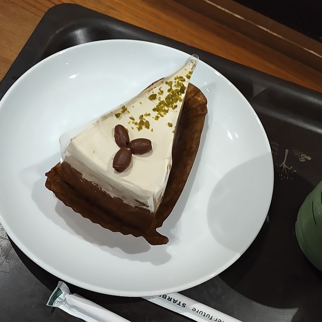 ユーザーが投稿した7 アーモンドミルクホイップのガトーショコラの写真 - 実際訪問したユーザーが直接撮影して投稿した祇園町南側カフェスターバックスコーヒー 京都祇園ホテル店の写真
