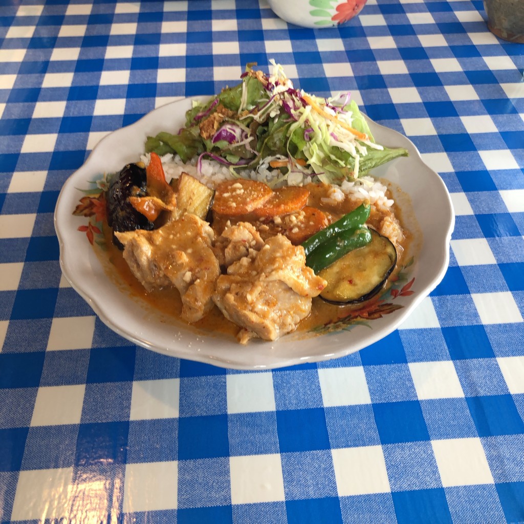 ユーザーが投稿したタイカレーの写真 - 実際訪問したユーザーが直接撮影して投稿した岡豊町江村タイ料理アジア食堂歩屋の写真