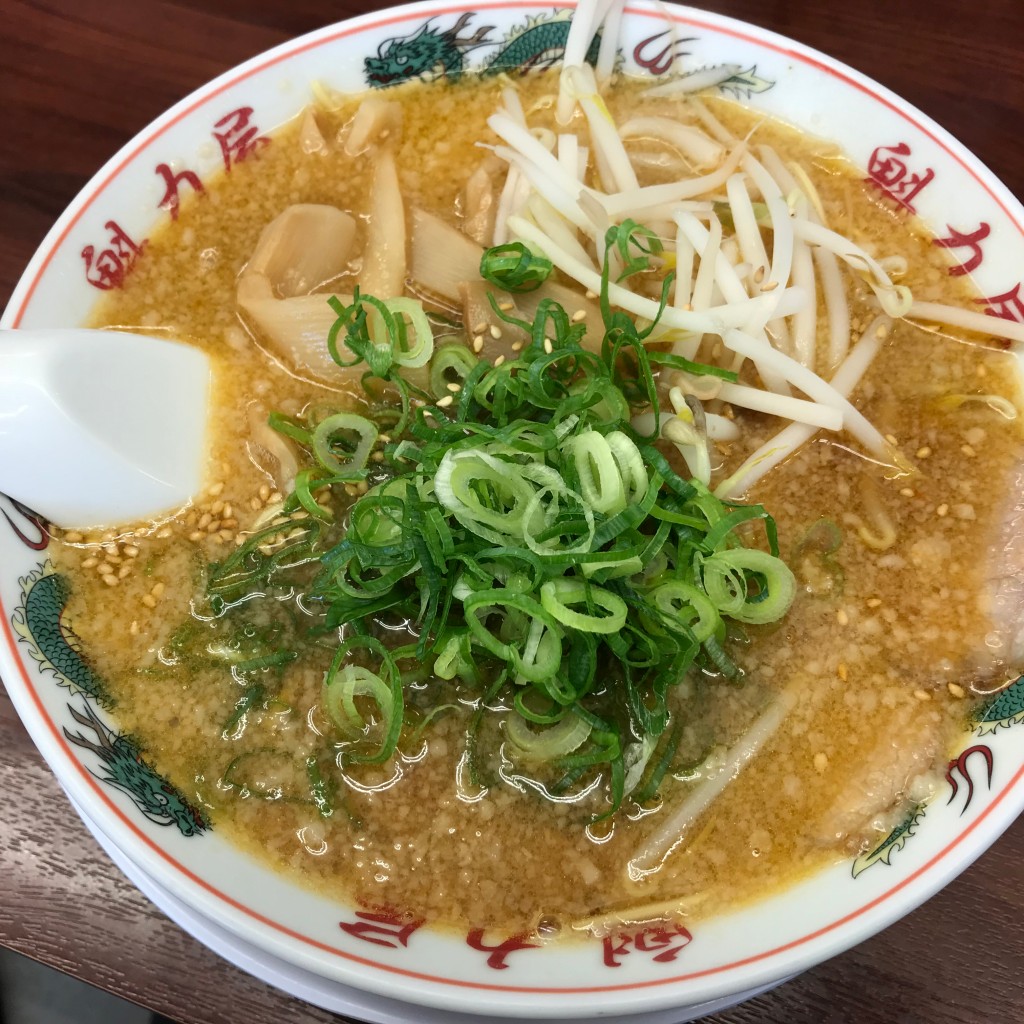 ユーザーが投稿したみそラーメンの写真 - 実際訪問したユーザーが直接撮影して投稿した大岡ラーメン専門店ラーメン魁力屋 弘明寺店の写真