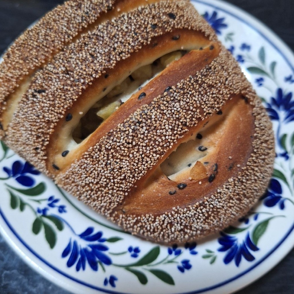 Bread-cakeさんが投稿した富田町ベーカリーのお店プティ ラプティ 富田店/Petit la petitの写真