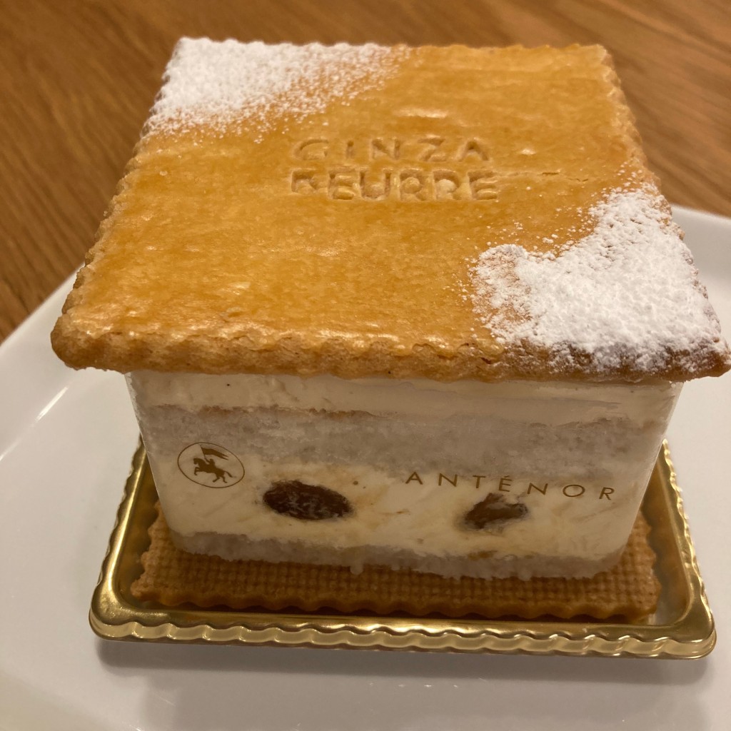 ユーザーが投稿したバターケーキの写真 - 実際訪問したユーザーが直接撮影して投稿した銀座スイーツアンテノール 銀座三越店の写真