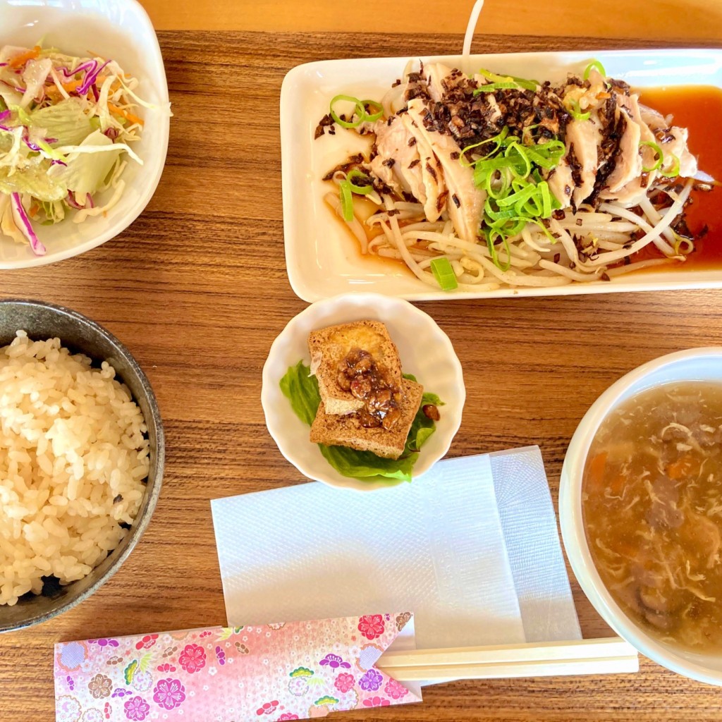 実際訪問したユーザーが直接撮影して投稿した鶴田定食屋特産センター 野の花の写真