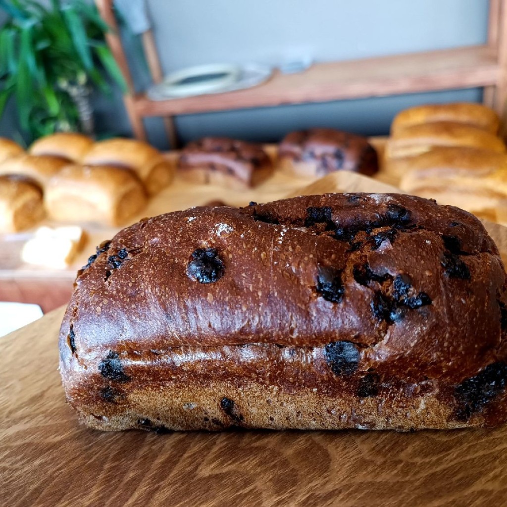 ユーザーが投稿したパン オ レ ショコラ 食パンの写真 - 実際訪問したユーザーが直接撮影して投稿した宰府ベーカリーLoop a Breadの写真