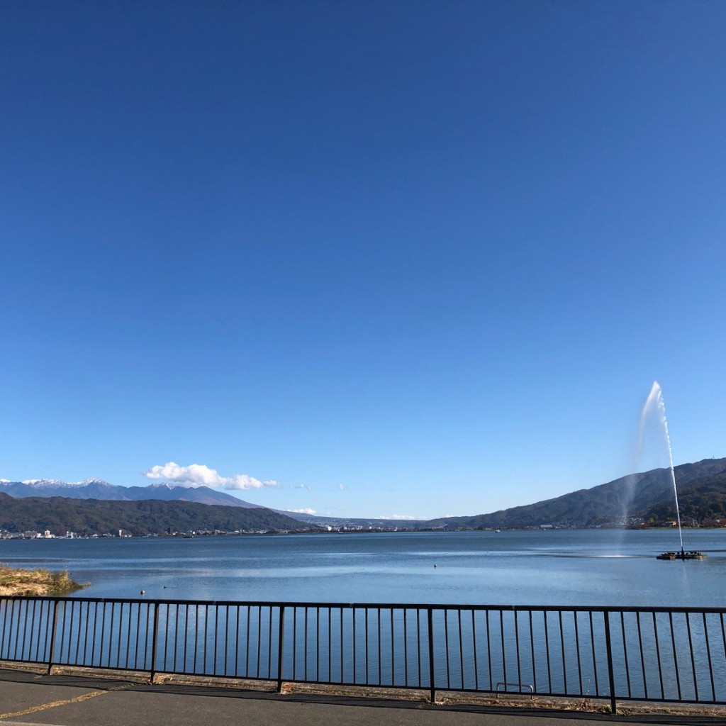 実際訪問したユーザーが直接撮影して投稿した湖畔公園岡谷湖畔公園の写真