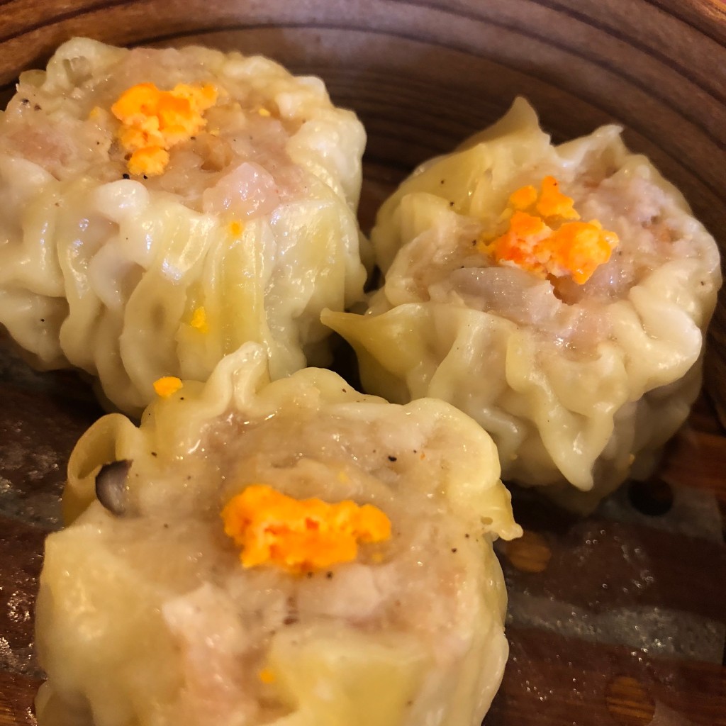 ユーザーが投稿した海老・貝柱入りしゅうまいの写真 - 実際訪問したユーザーが直接撮影して投稿した西観音町中華料理中国料理 恵莉華の写真