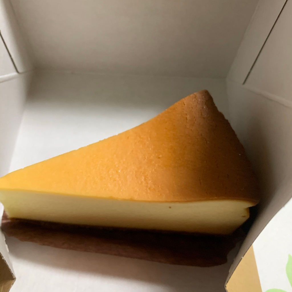 ユーザーが投稿したニューヨークチーズケーキの写真 - 実際訪問したユーザーが直接撮影して投稿した加古川町寺家町カフェスターバックスコーヒー TSUTAYAパークタウン加古川店の写真