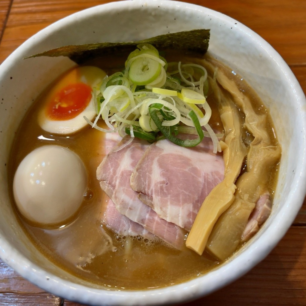 [美味しいラーメン]をテーマに、LINE PLACEのユーザーASTROBLACKさんがおすすめするグルメ店リストの代表写真