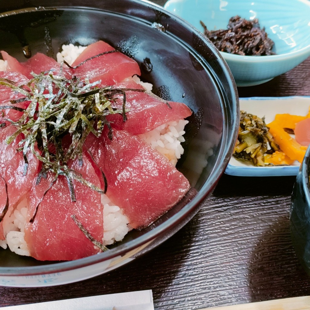 ユーザーが投稿したまぐろ丼の写真 - 実際訪問したユーザーが直接撮影して投稿した野寺和食 / 日本料理浜忠の写真