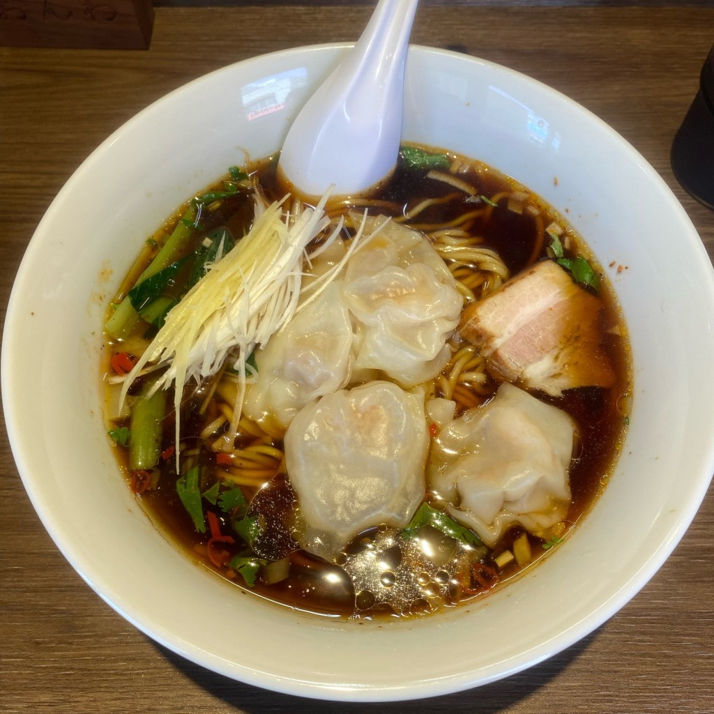 阿部さんさんが投稿した久米ラーメン / つけ麺のお店雲呑麺のお店 おんわの写真