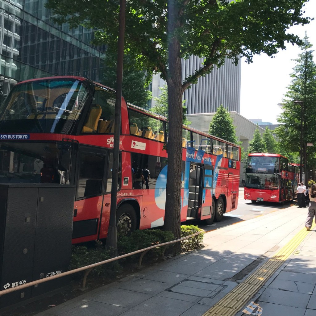 実際訪問したユーザーが直接撮影して投稿した丸の内観光バス / 貸切バスSKY BUS東京 チケットカウンター のりばの写真