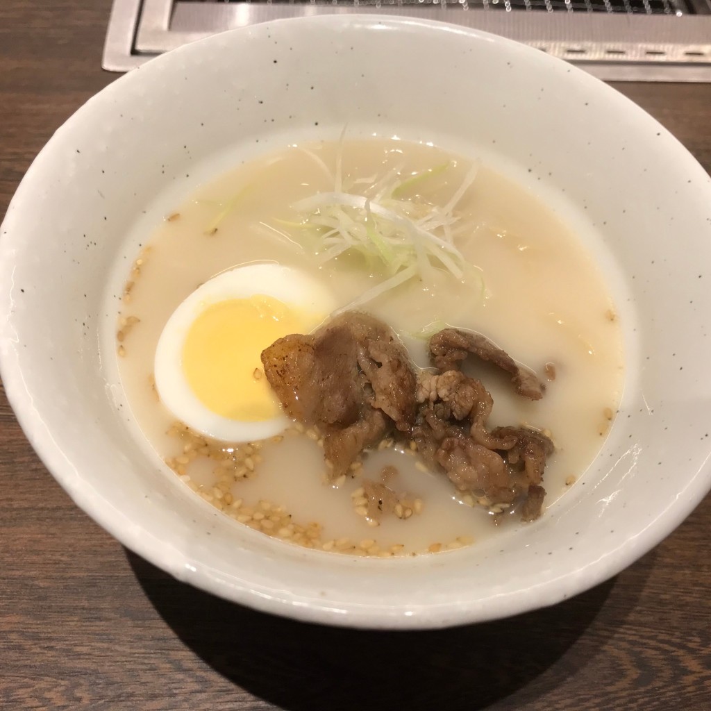 ユーザーが投稿した牛骨ラーメンの写真 - 実際訪問したユーザーが直接撮影して投稿した北幸焼肉焼肉の和民 横浜西口店の写真