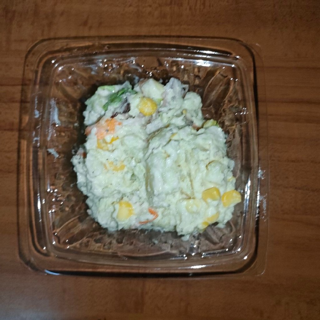 ユーザーが投稿した野菜たっぷりデリシャスポテトサラダの写真 - 実際訪問したユーザーが直接撮影して投稿した石田スイーツケイステージ アピタ静岡店の写真