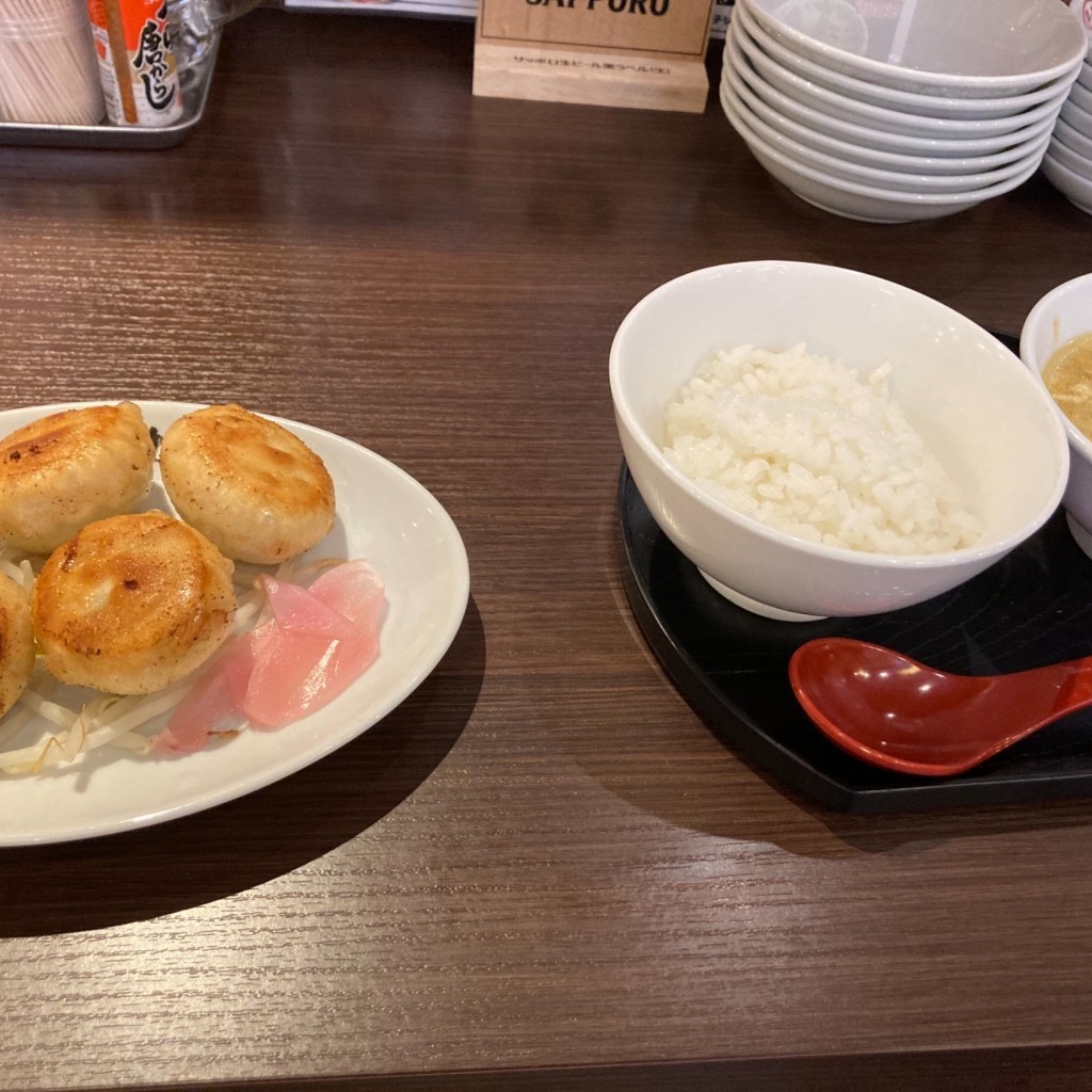 ユーザーが投稿したlunch餃子A定食の写真 - 実際訪問したユーザーが直接撮影して投稿した名駅餃子餃子の丸い 名古屋駅店の写真