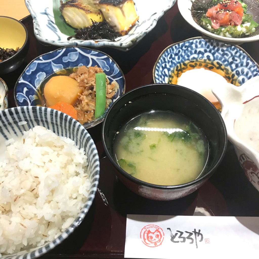 ユーザーが投稿した焼魚ヒラスランチの写真 - 実際訪問したユーザーが直接撮影して投稿した玉川和食 / 日本料理和ごはん とろろや 二子玉川ライズ店の写真