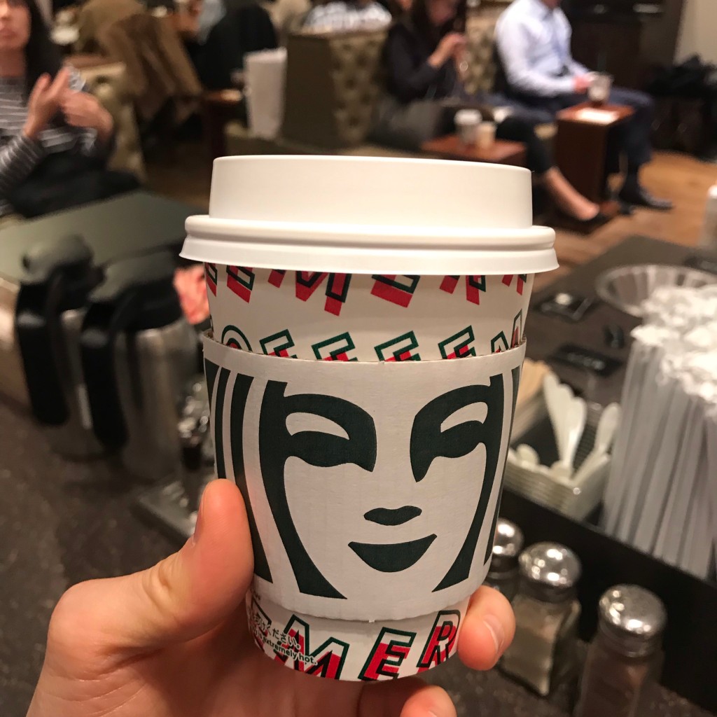 ユーザーが投稿したドリップコーヒーの写真 - 実際訪問したユーザーが直接撮影して投稿した丸の内カフェスターバックスコーヒー 丸の内ビル店の写真