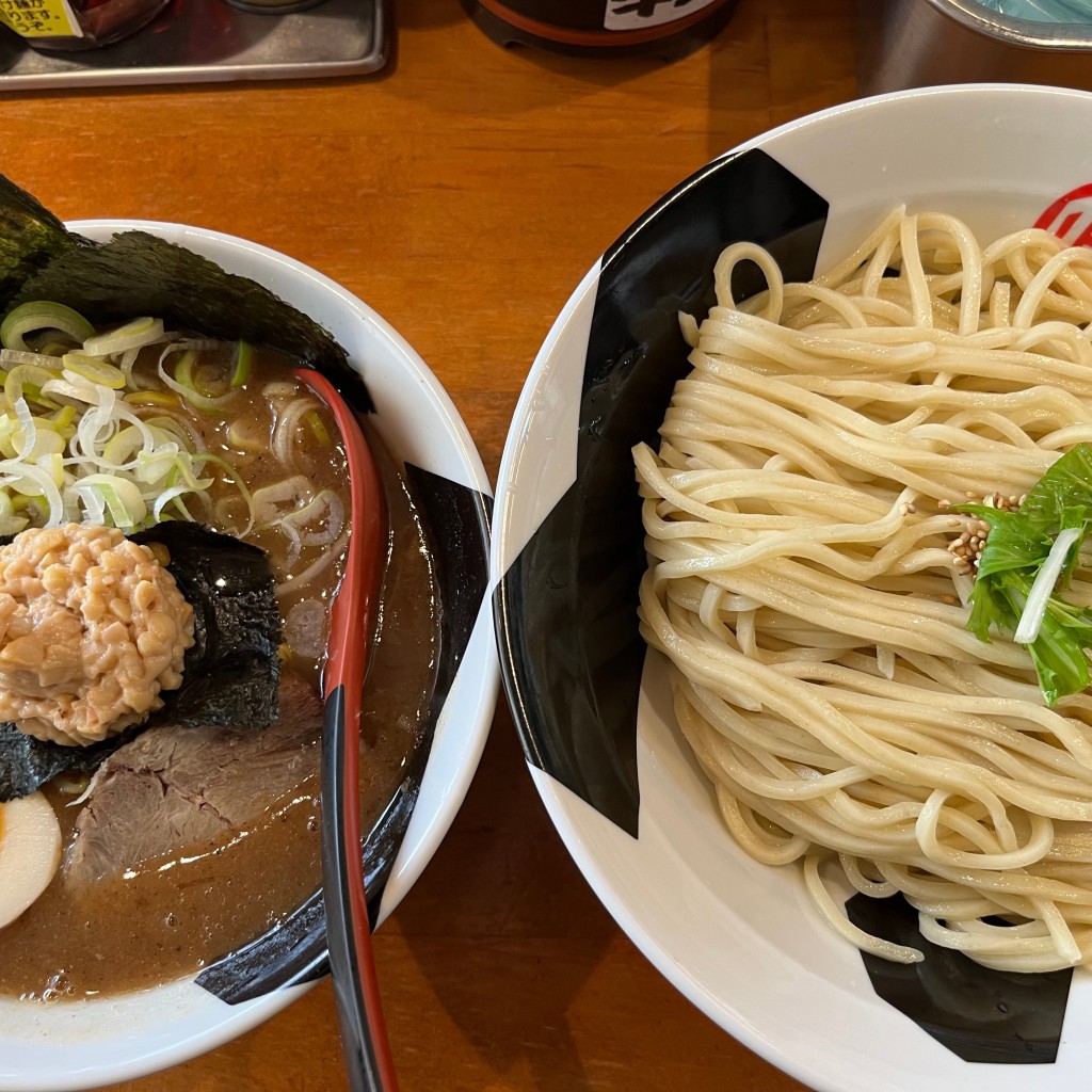 らびゅーたさんが投稿した近見つけ麺専門店のお店おんのじ 近見店/ツケメンオンノジの写真