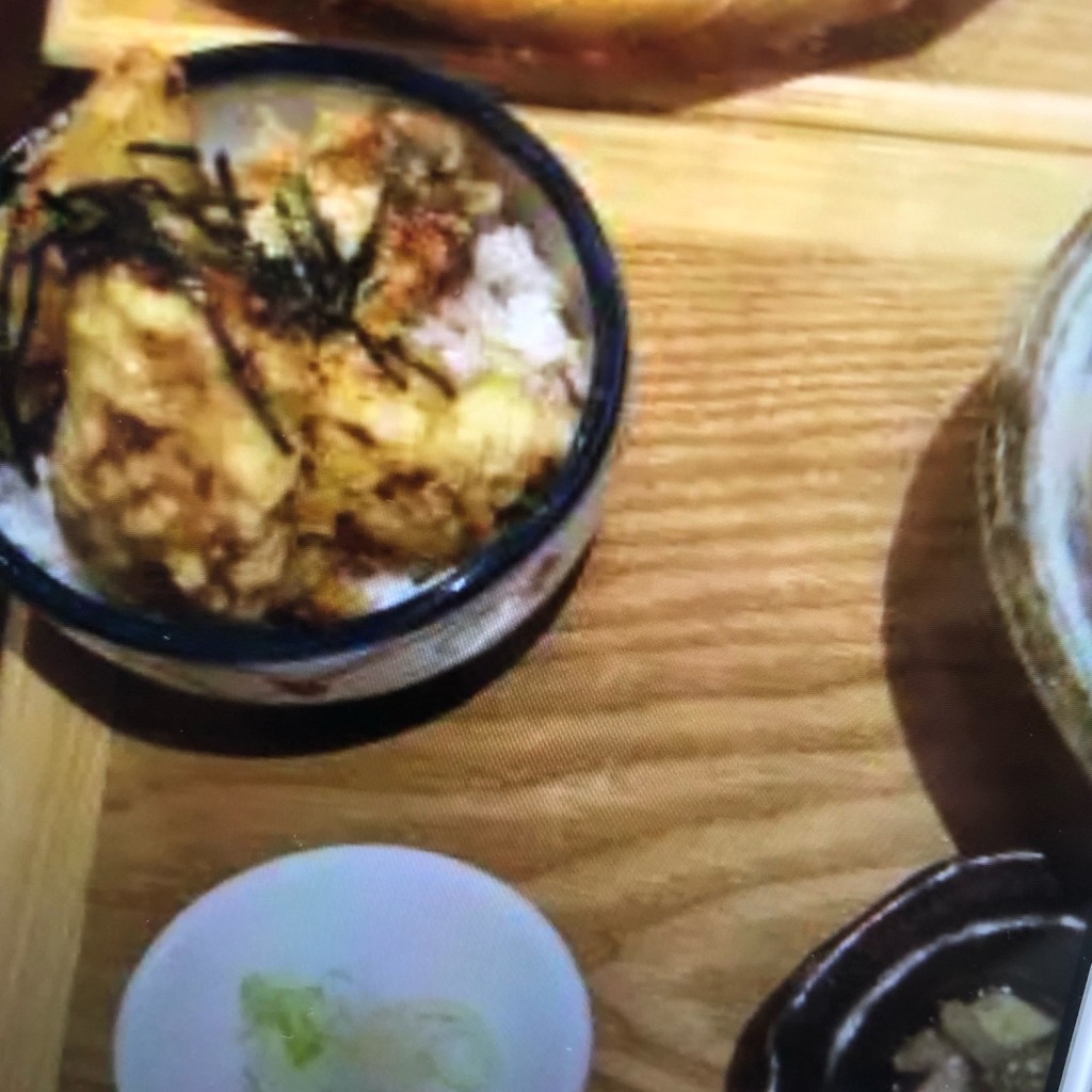 ユーザーが投稿した鶏天丼定食の写真 - 実際訪問したユーザーが直接撮影して投稿した拓勇西町そば香る十割そば 蕎麦花 拓勇店の写真