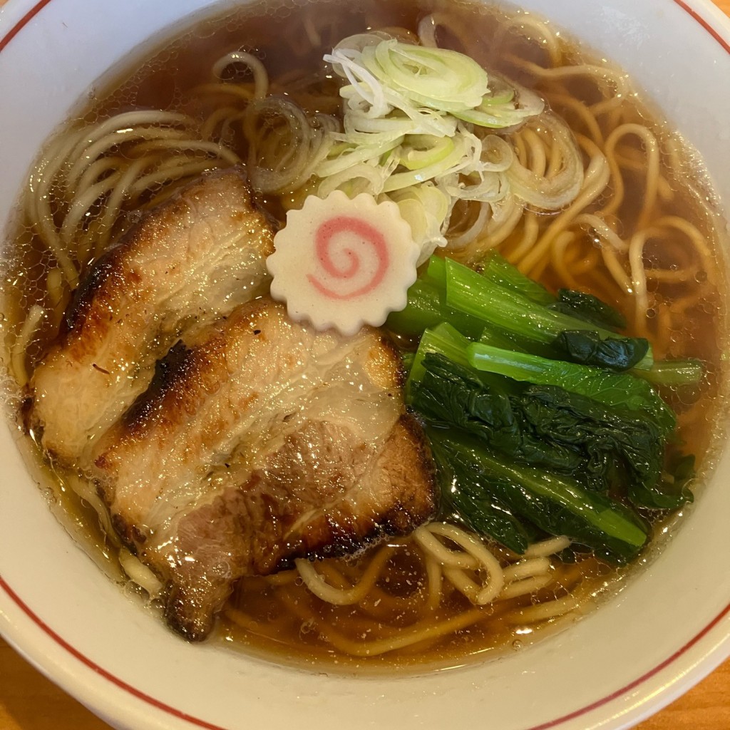 ラーメン大好き25歳さんが投稿した四谷ラーメン専門店のお店中華そば 山下/チュウカソバ ヤマシタの写真