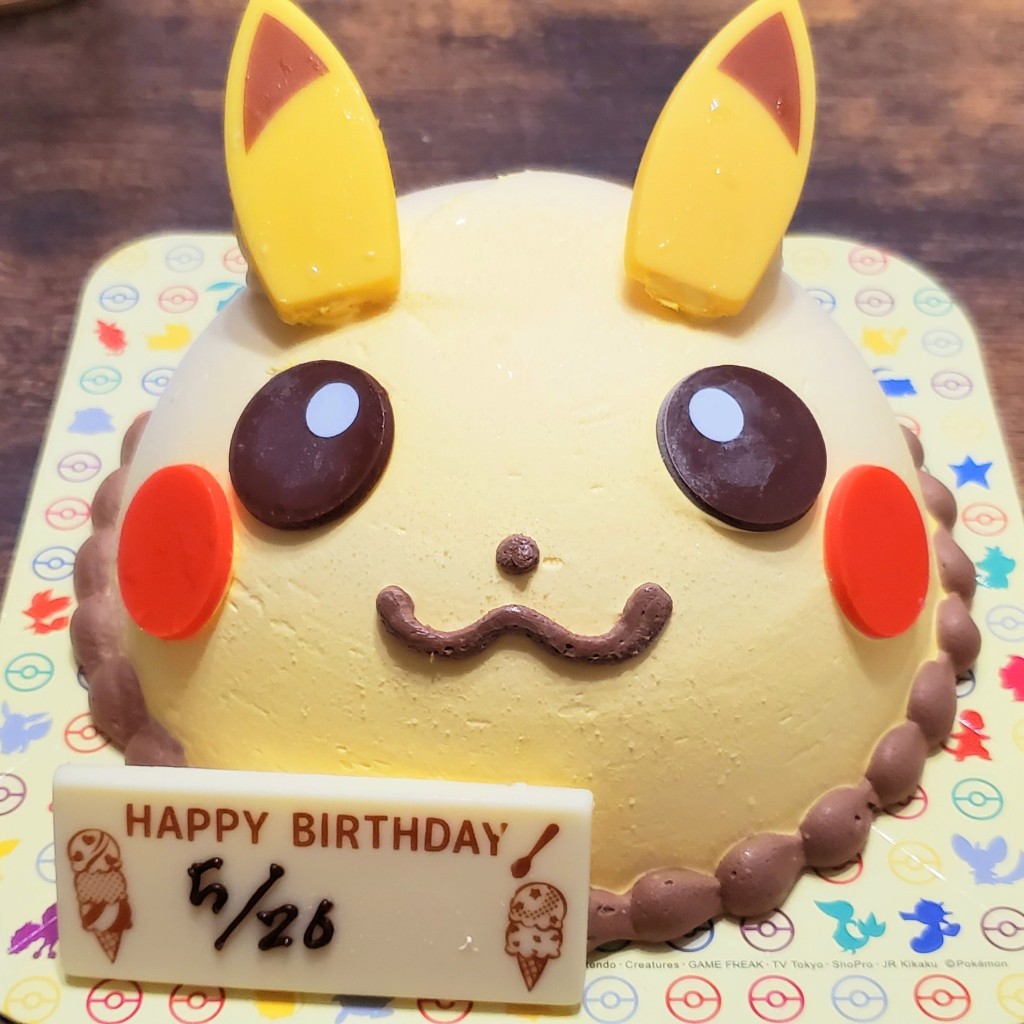 ユーザーが投稿したポケモンアイスケーキピカチュウの写真 - 実際訪問したユーザーが直接撮影して投稿した長岡アイスクリームサーティワンアイスクリーム イオンタウン水戸南店の写真