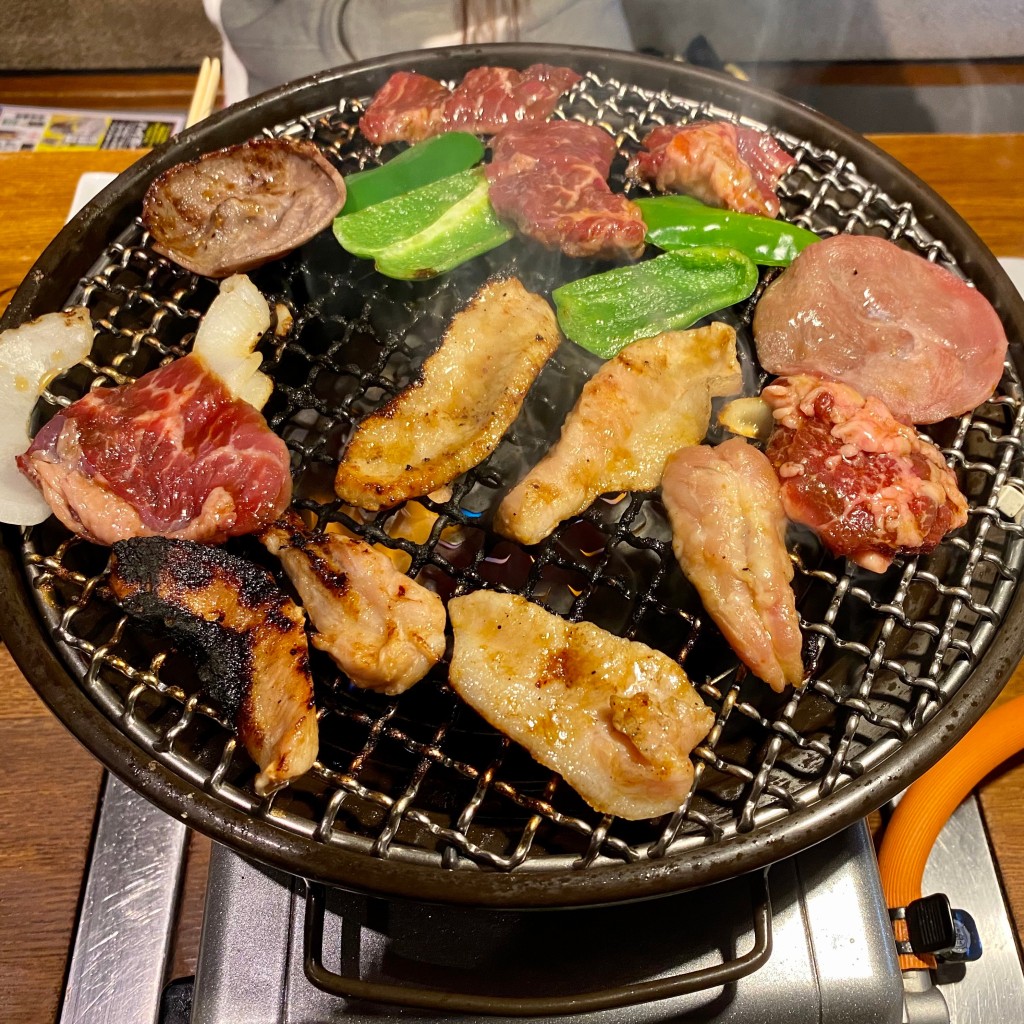 [焼肉ステーキ🥩寿司🍣定食🍱カレー🍛ハンバーガー🍔たこ焼🐙]をテーマに、LINE PLACEのユーザーRoxyさんがおすすめするグルメ店リストの代表写真