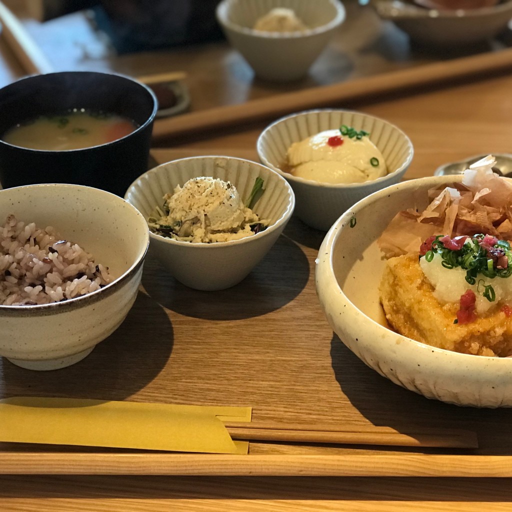 Okayama_foodさんが投稿した古新田カフェのお店豆と餅/マメ ト モチの写真