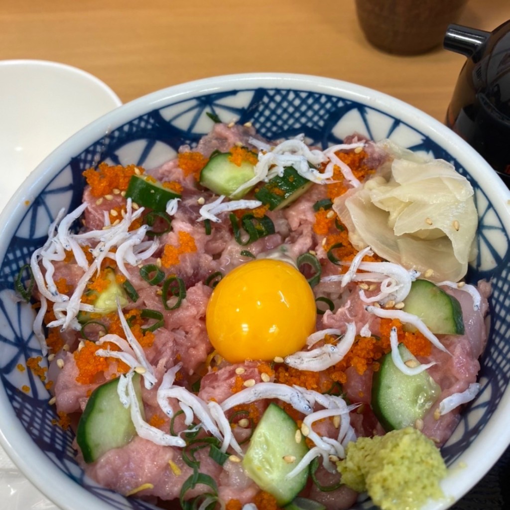 ユーザーが投稿した海宝丼の写真 - 実際訪問したユーザーが直接撮影して投稿した曙町丼ものまぐろ市場 立川北口店の写真
