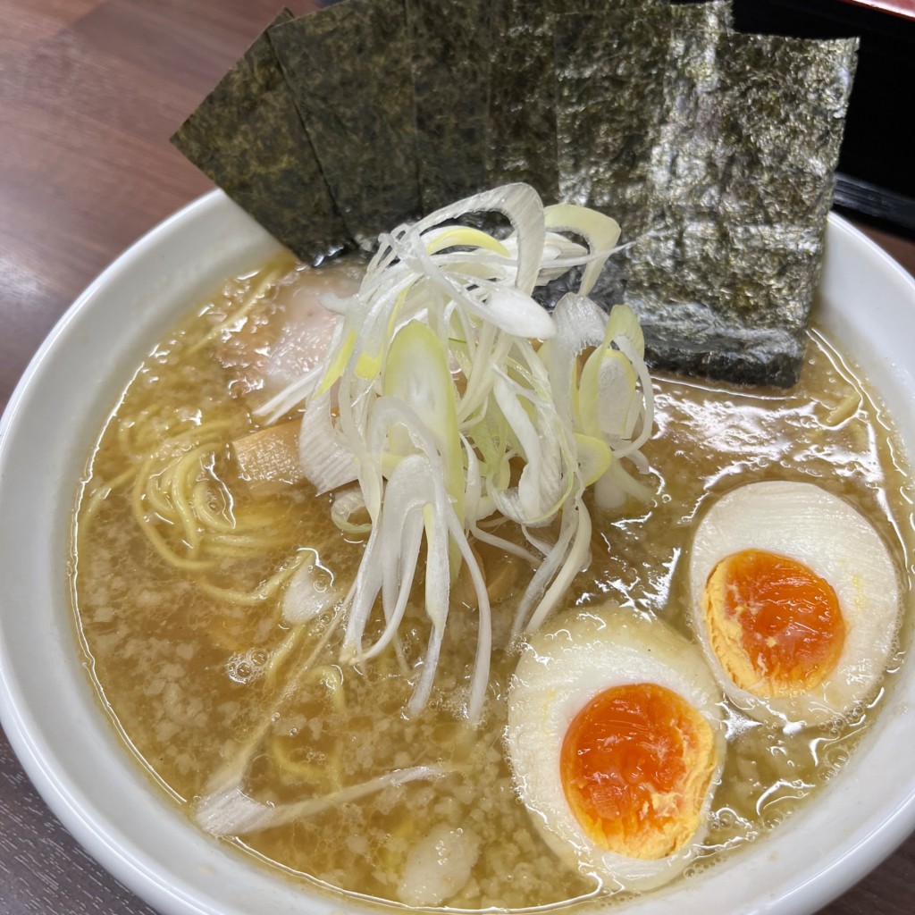 ユーザーが投稿した特製ラーメンの写真 - 実際訪問したユーザーが直接撮影して投稿した昭和ラーメン専門店マルカミラーメンの写真