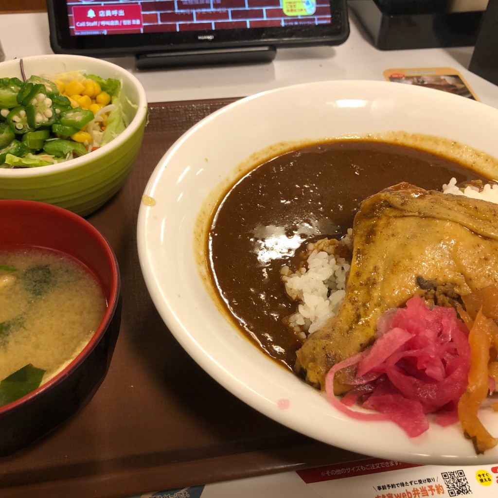 ユーザーが投稿したホロホロチキンカレーの写真 - 実際訪問したユーザーが直接撮影して投稿した住吉町牛丼すき家 曙橋店の写真