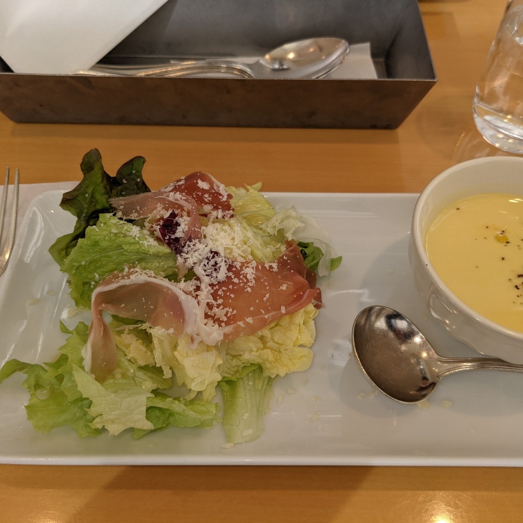 ユーザーが投稿したピアットウニコセットの写真 - 実際訪問したユーザーが直接撮影して投稿した天神洋食キハチ カフェ 福岡三越の写真