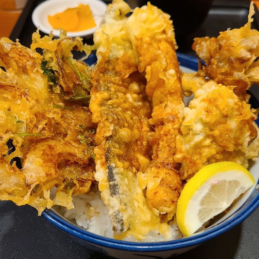 飲ミシュランさんが投稿した赤坂天丼のお店天丼てんや 赤坂見附店/テンドンテンヤ アカサカミツケテンの写真