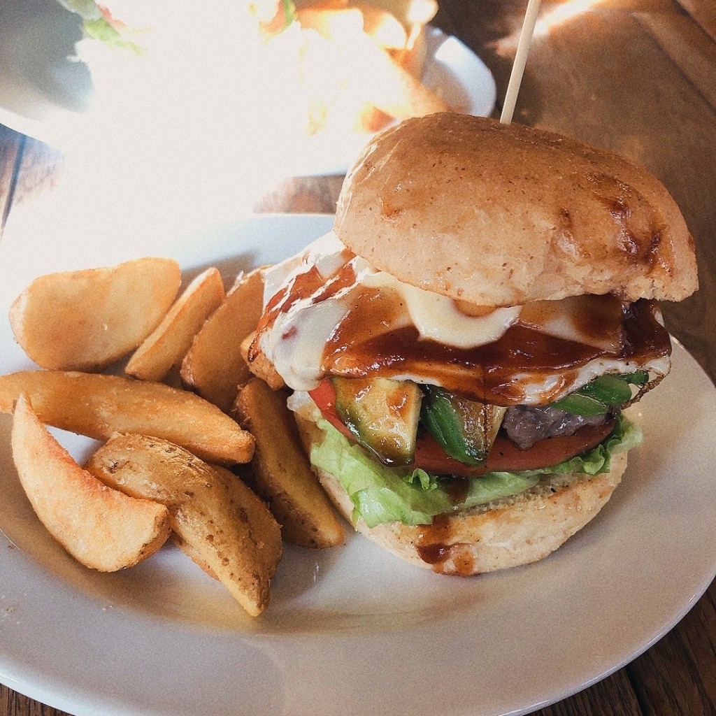 つづぅさんが投稿した中央ハンバーガーのお店パントリー コヨーテ/PANTRY COYOTEの写真