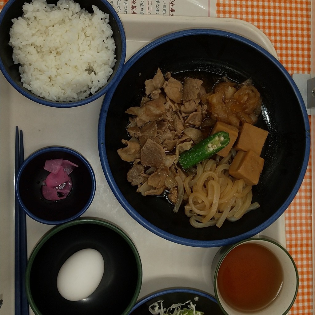 ユーザーが投稿したすき焼き定食の写真 - 実際訪問したユーザーが直接撮影して投稿した厚別中央一条その他飲食店札幌市厚別区役所 食堂の写真