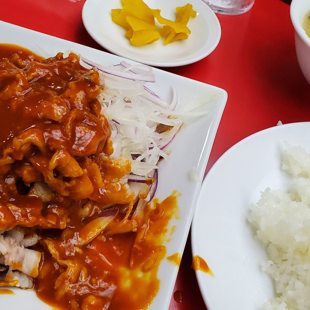 ユーザーが投稿したランチ・ゆで豚肉の棒々鶏ソースかけの写真 - 実際訪問したユーザーが直接撮影して投稿した港楽四川料理中国料理 四川の写真