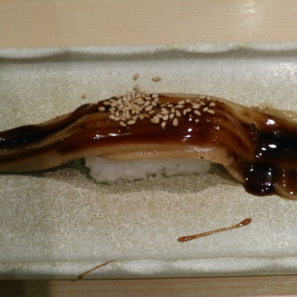 ユーザーが投稿した穴子一本焼きの写真 - 実際訪問したユーザーが直接撮影して投稿した川原通寿司にぎりの徳兵衛 川原店の写真