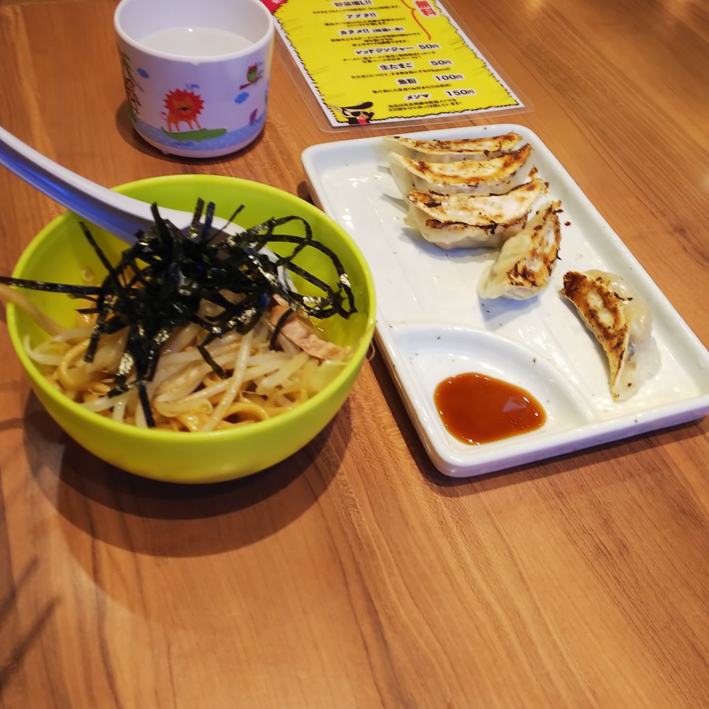 実際訪問したユーザーが直接撮影して投稿した天神沢ラーメン / つけ麺ラーメン☆ビリー 泉学院前店の写真