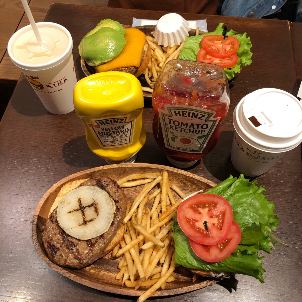 ユーザーが投稿したLunch/ハンバーガーの写真 - 実際訪問したユーザーが直接撮影して投稿した越名町ハンバーガークアアイナ 佐野プレミアム・アウトレット店の写真