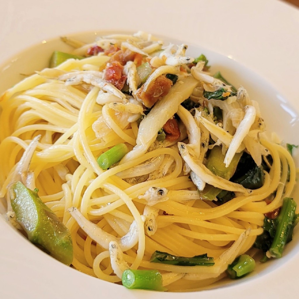 ユーザーが投稿したパスタ/ピザランチ Aコースの写真 - 実際訪問したユーザーが直接撮影して投稿した宝町イタリアンアマルフィイ ホワイトガーデンの写真