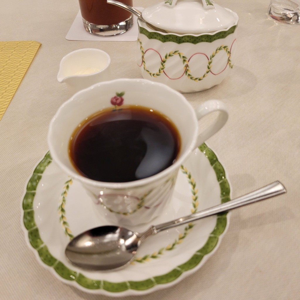 ユーザーが投稿したブレンドコーヒーの写真 - 実際訪問したユーザーが直接撮影して投稿した銀座イタリアンル・ブラン 銀座店の写真