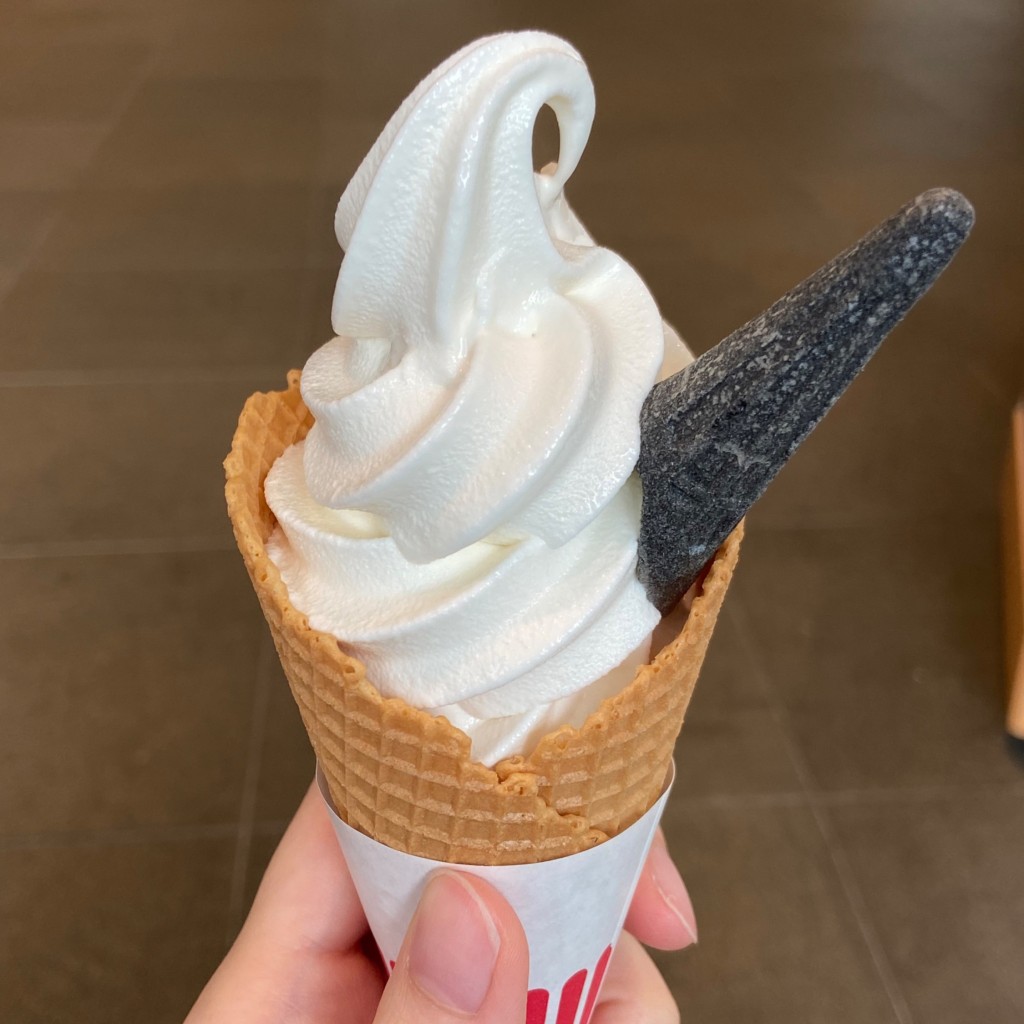 ソフ卿さんが投稿した押上アイスクリームのお店東毛酪農63°C 東京スカイツリータウン店/トウモウラクノウロクジュウサンド トウキョウスカイツリータウンテンの写真