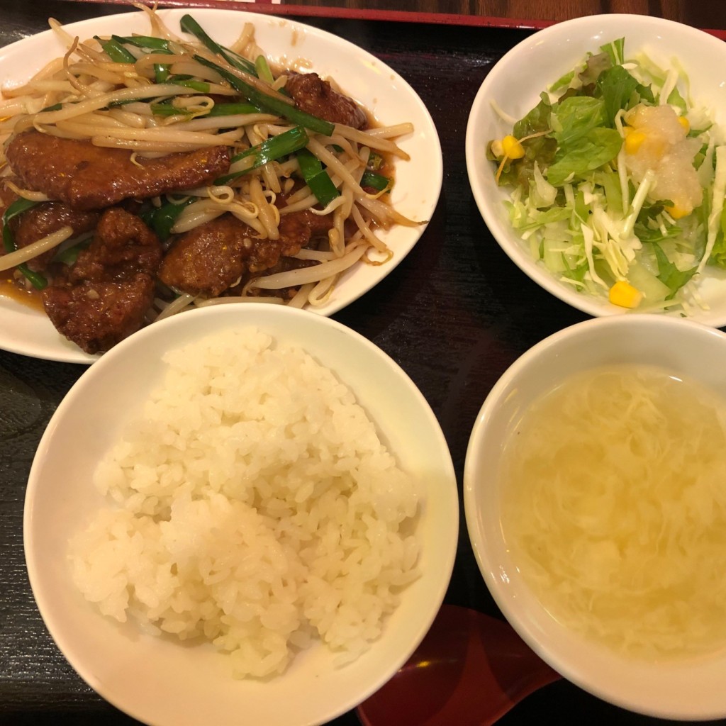 ユーザーが投稿したレバニラ定食の写真 - 実際訪問したユーザーが直接撮影して投稿した中野餃子ミンミン 中野店の写真