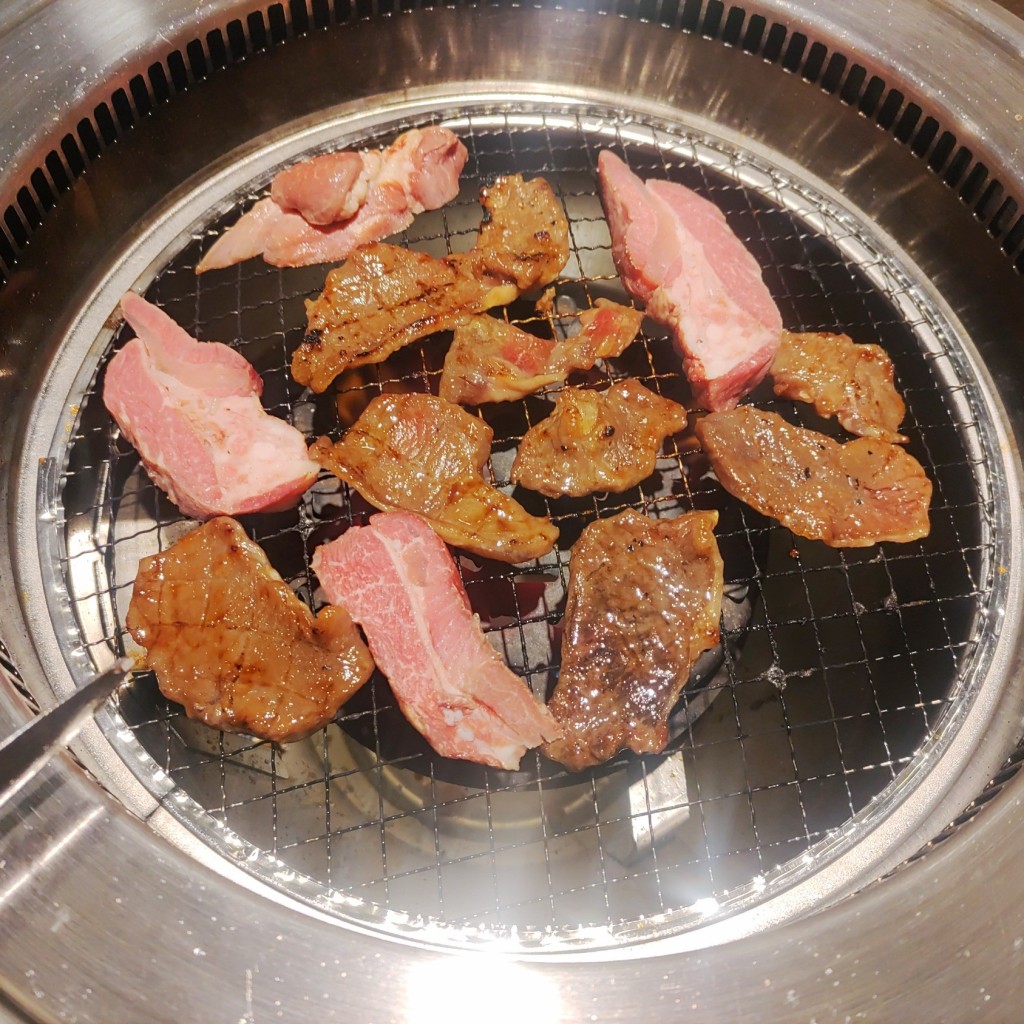 実際訪問したユーザーが直接撮影して投稿した六ツ門町肉料理羊の網焼き焼肉 羊喜なラム吉の写真