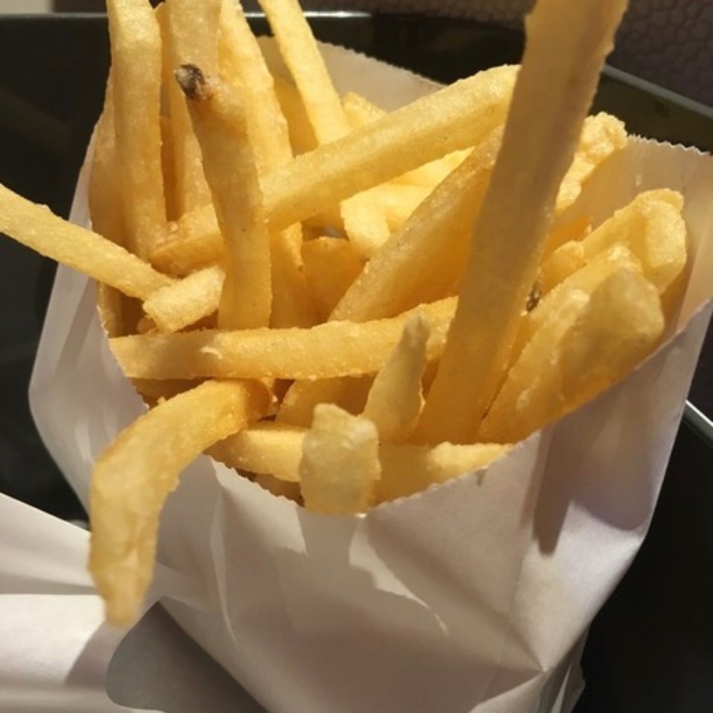 ユーザーが投稿したFRENCH FRIESの写真 - 実際訪問したユーザーが直接撮影して投稿した恵比寿西ハンバーガーヘンリーズ バーガー 代官山の写真