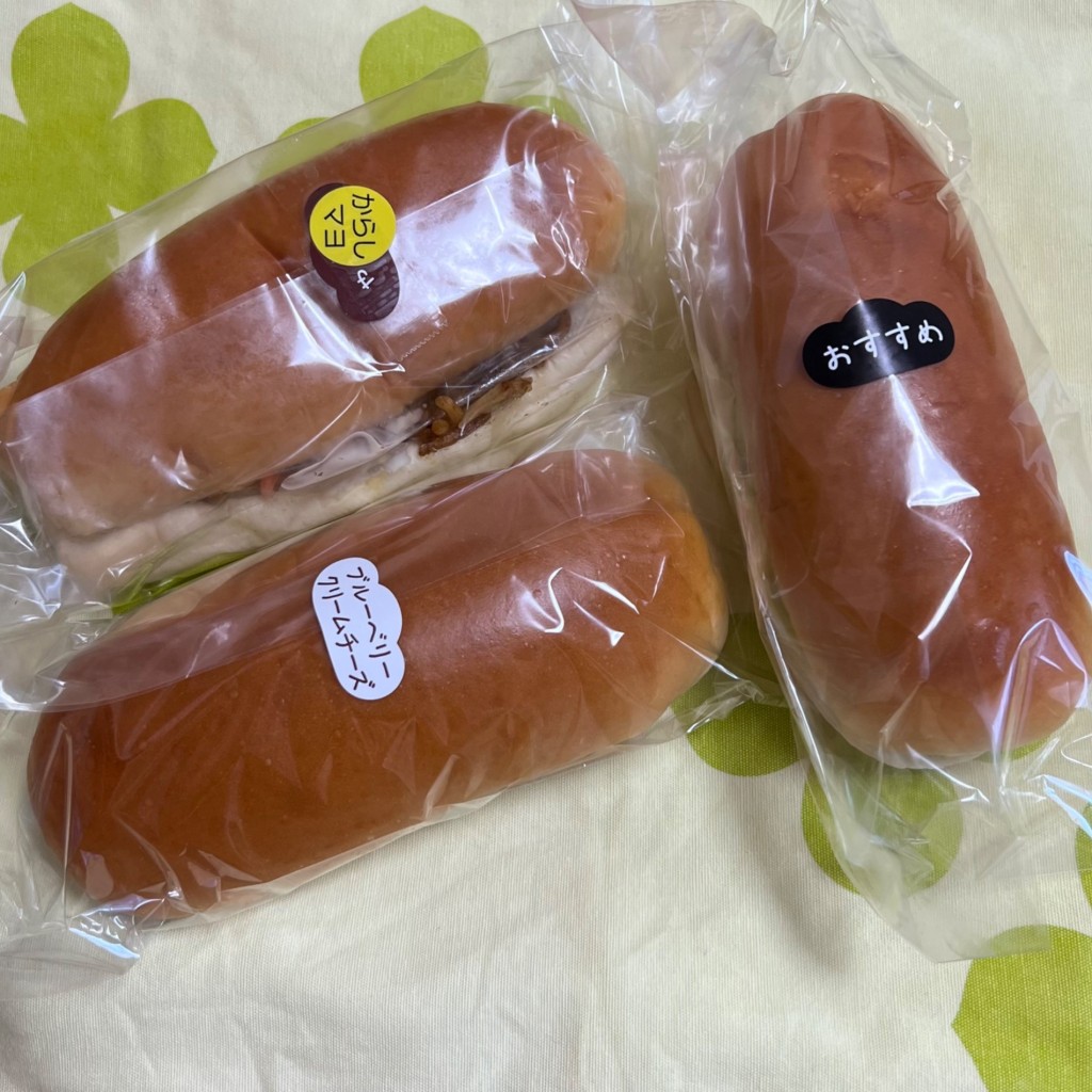 ユーザーが投稿したコンビーフコーンの写真 - 実際訪問したユーザーが直接撮影して投稿した浅草ベーカリーパンの田島 浅草ROX店の写真
